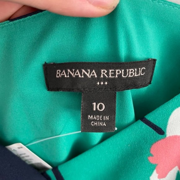 NWT Banana Republic Green Floral Spaghetti Strap Handkerchief Hem Dress - Picture 3 of 5